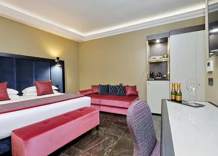 Bq House Colosseo Luxury 3* Roma